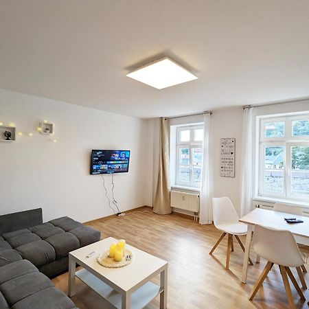 F4 - Urlaubsmagie - Grosse Wohnung Fuer Bis Zu 10 Personen Зебниц Экстерьер фото